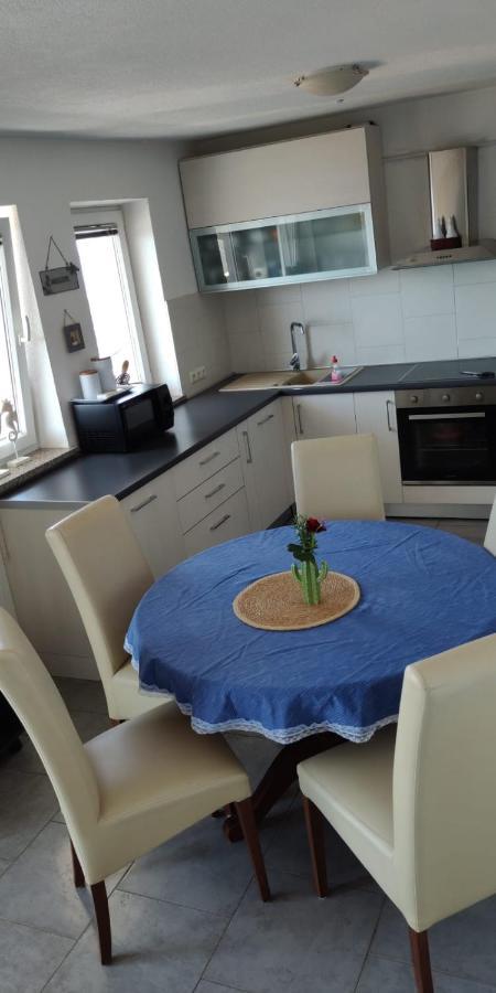 Apartment Renata Senj  Luaran gambar
